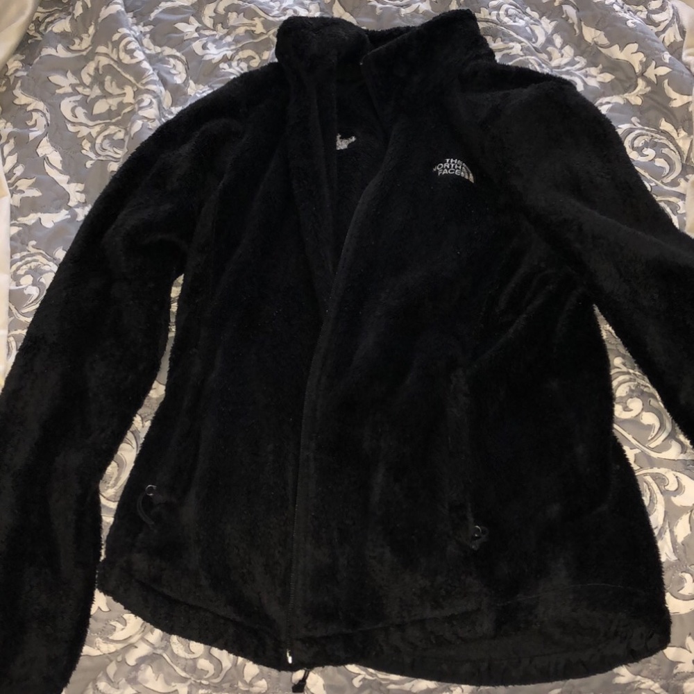 Fuzzy North Face Jacket❣️